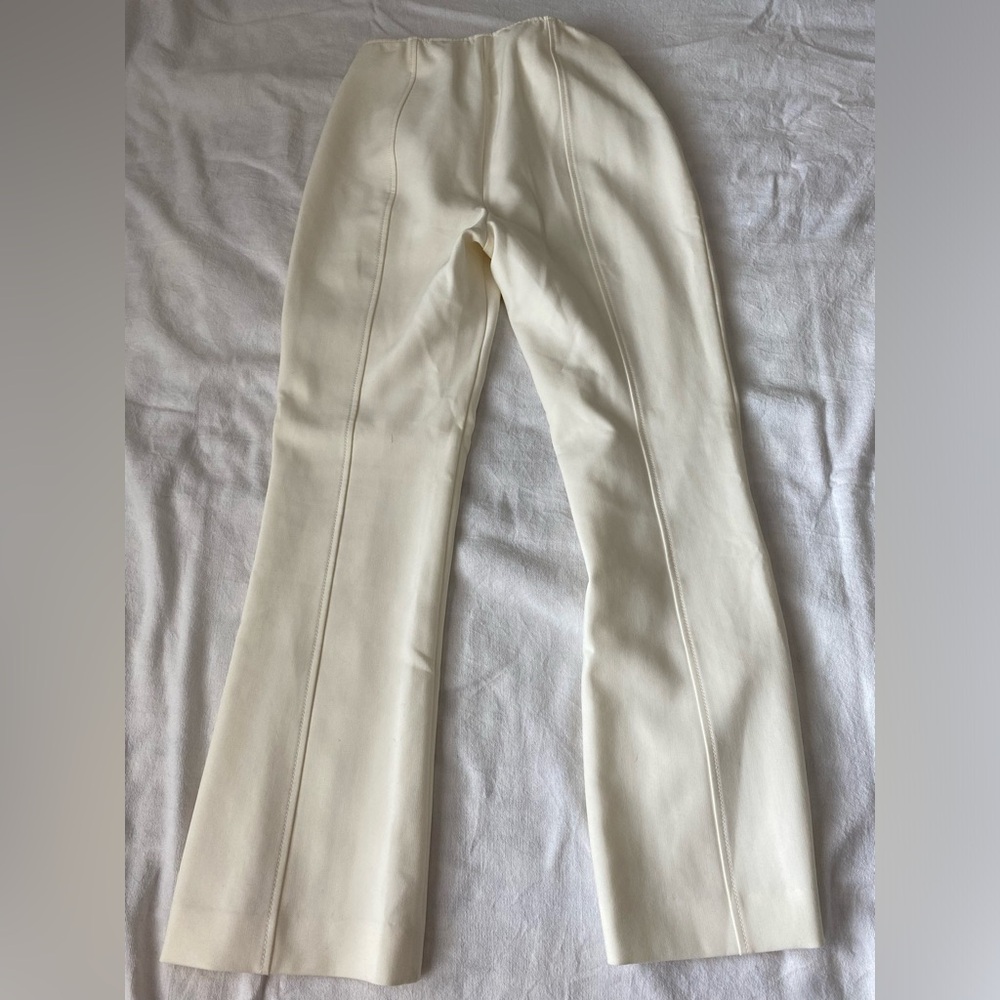 Dress slacks off white size 2 from clinqásept